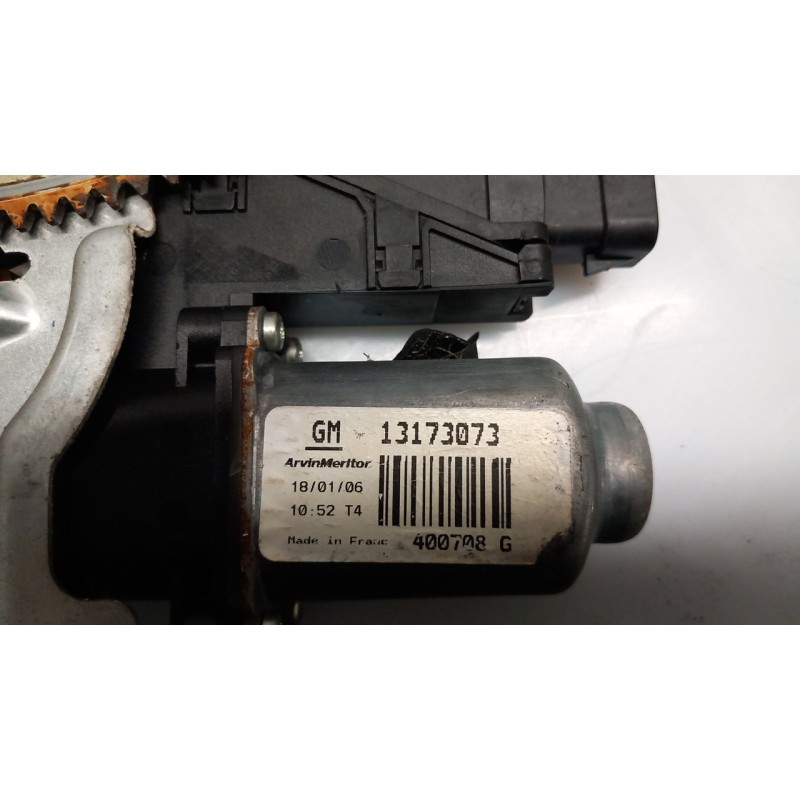 ALZACRISTALLO ELETTR. PORTA ANT. SX. 083 OPEL CORSA (X01) (10/00-06/06) Z12XEP 93186826