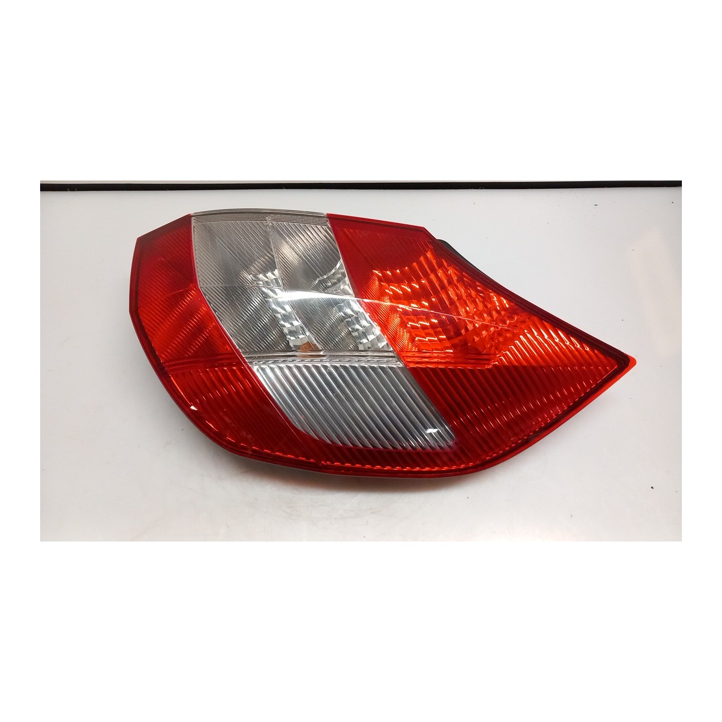 FANALE POST. DX. 088 RENAULT SCENIC 2A SERIE (06/03-08/09) K4MD8 8200474327
