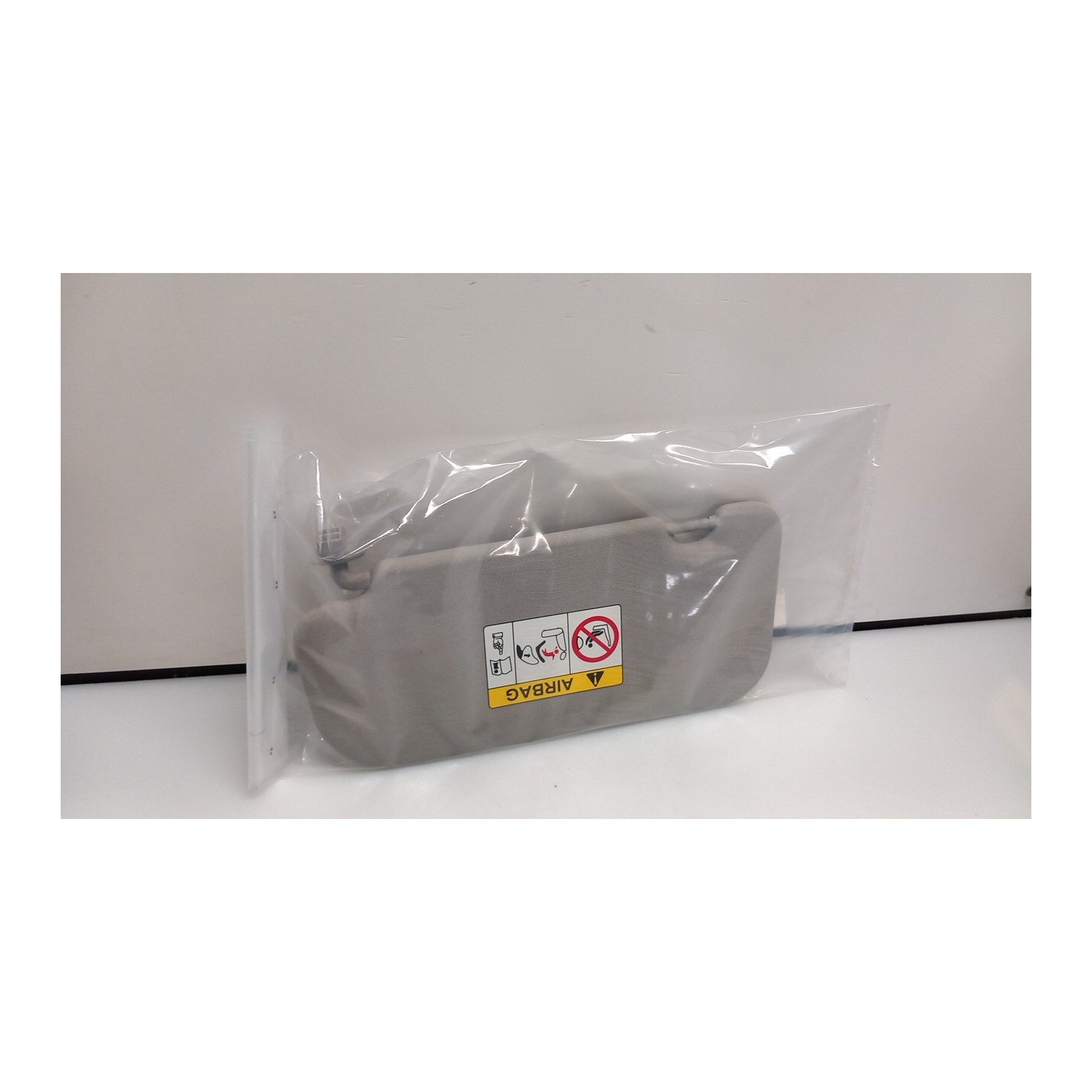 ALETTA PARASOLE PARABREZZA DX. 101 HYUNDAI I20 (07/18-03/21) G4LA 85220C8050TRY