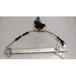 ALZACRISTALLO ELETTR. PORTA ANT. DX. 105 HYUNDAI I20 (07/18-03/21) G4LA 82404C7010