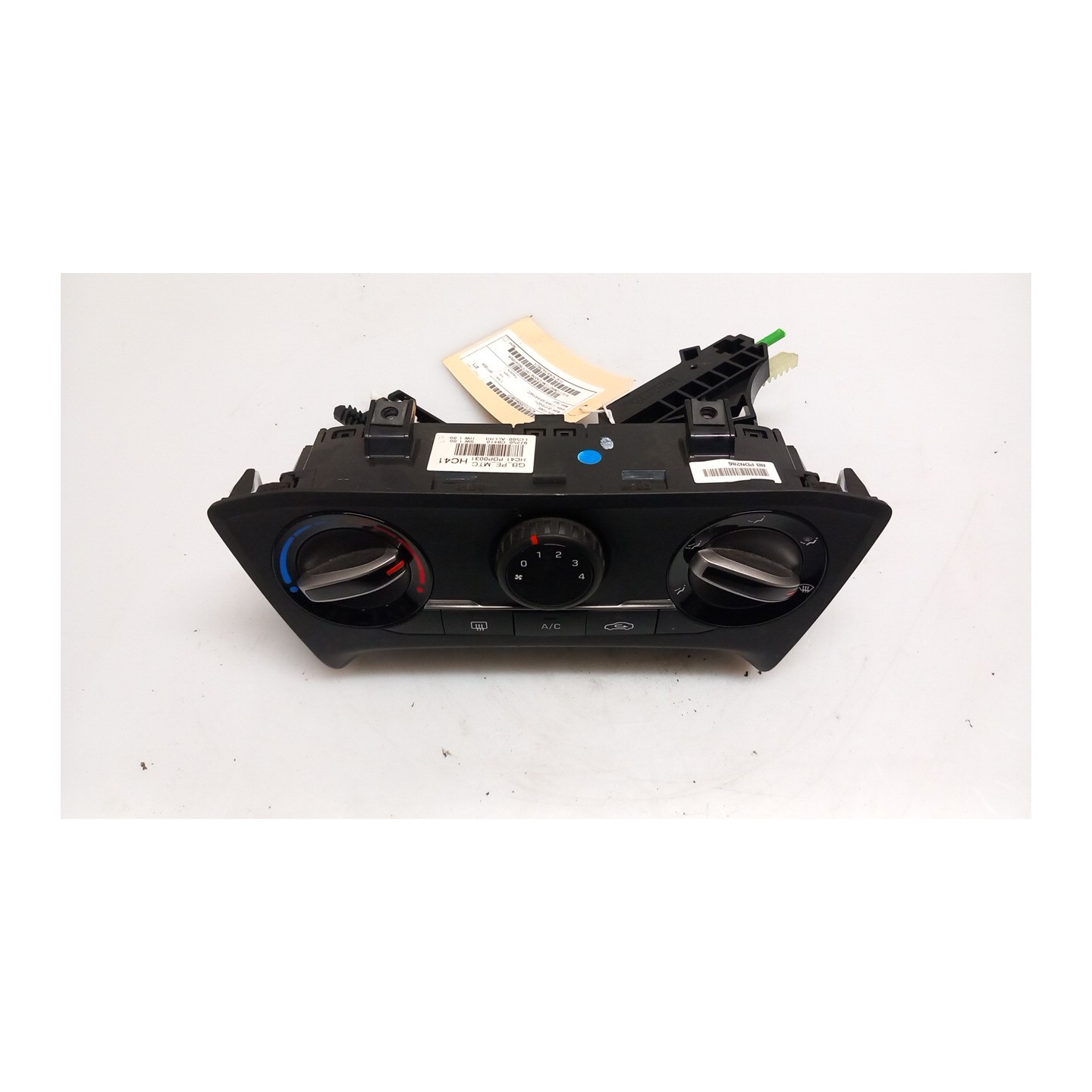 BLOCCO COMANDO CLIMATIZZAZIONE C/A/C 107 HYUNDAI I20 (07/18-03/21) G4LA 97250C8410RDR