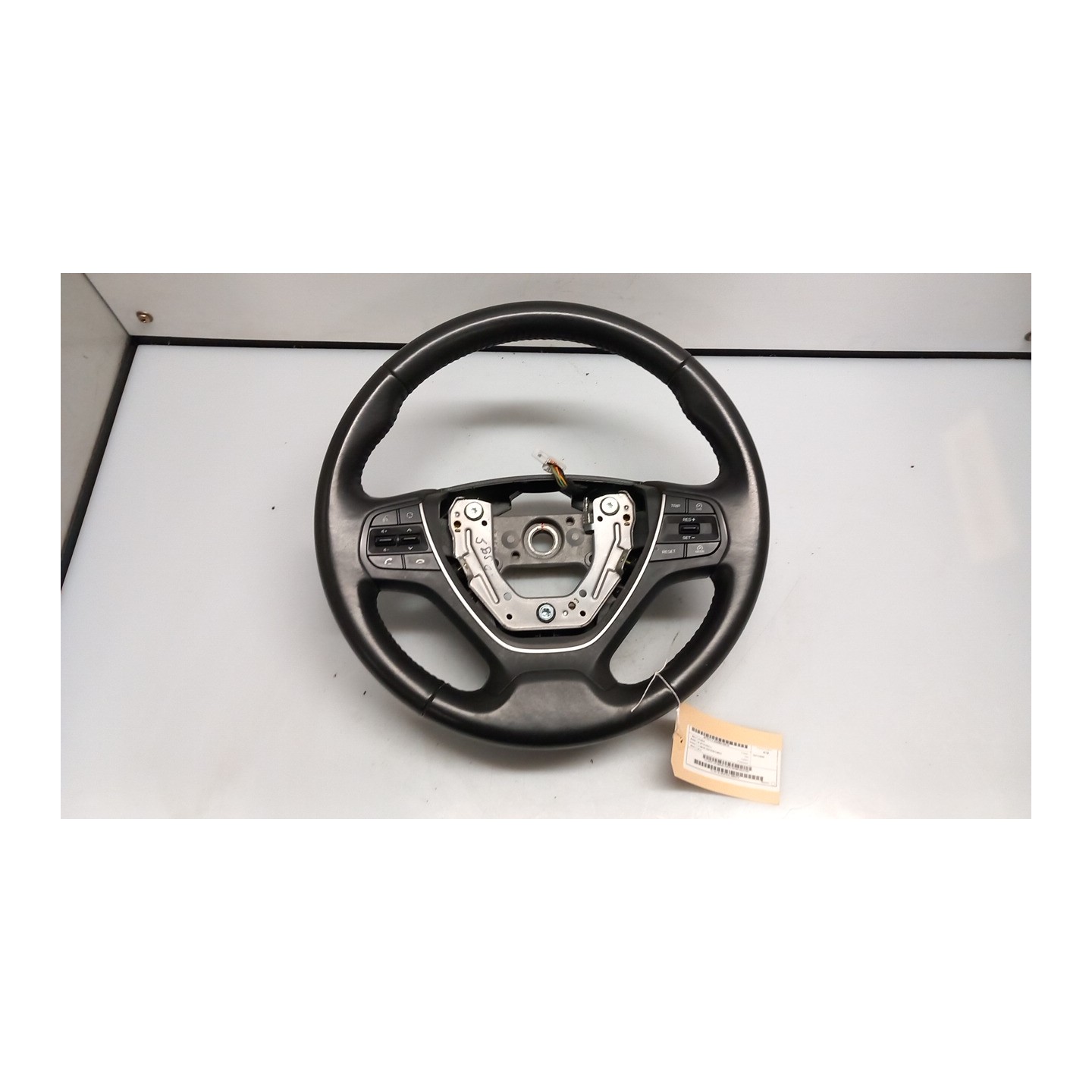 VOLANTE C/COMANDI RADIO 110 HYUNDAI I20 (07/18-03/21) G4LA 56100C8010TRY