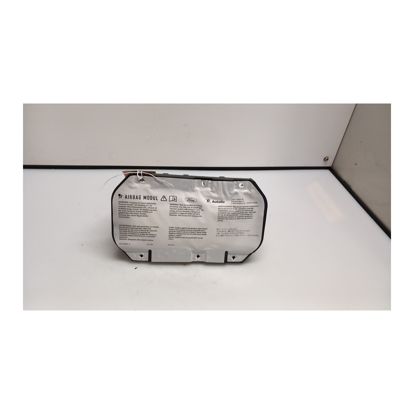 DISPOSITIVO AIRBAG PROTEZIONE GAMBE 138 FORD KUGA (12/12-08/16) BNMA 1810037