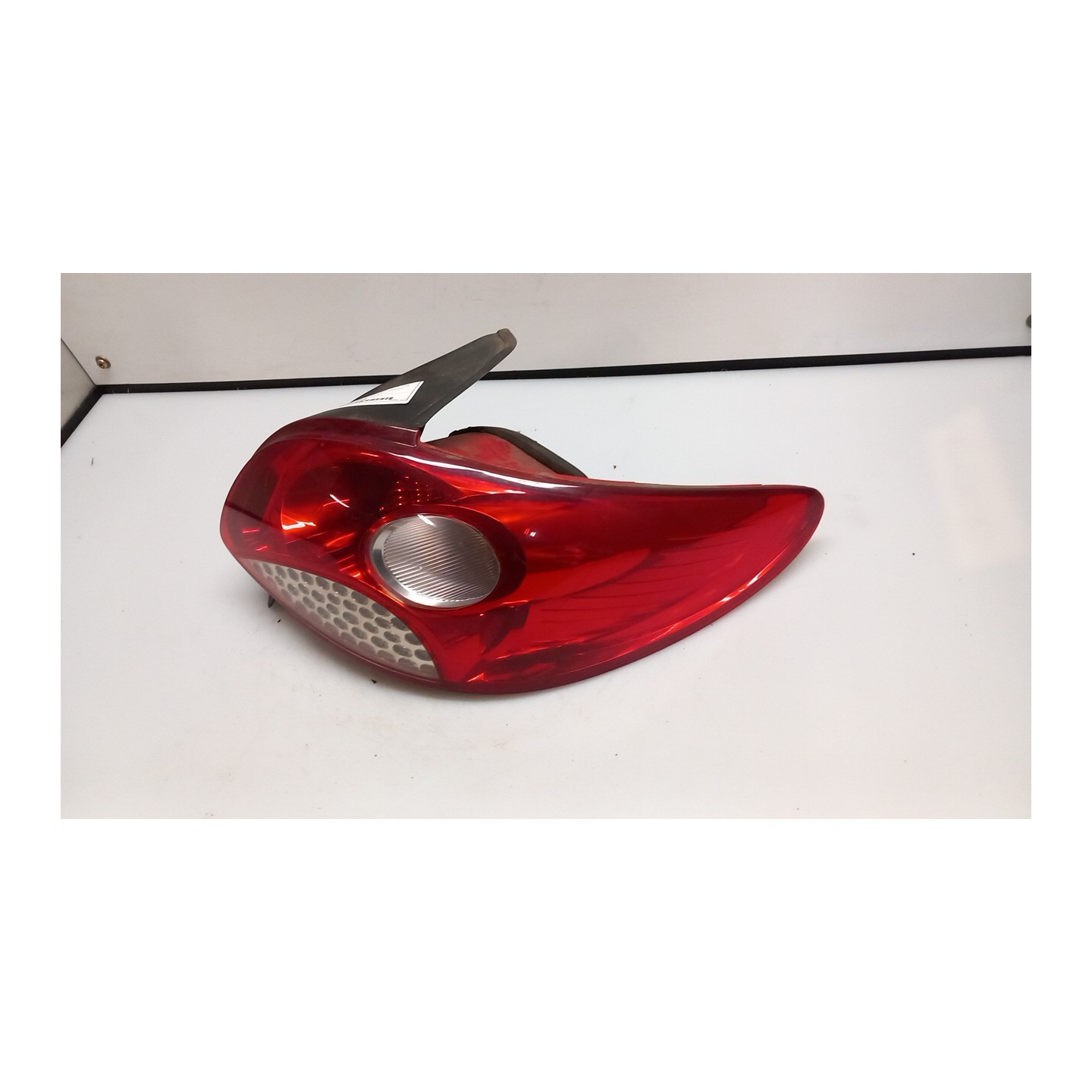 FANALE POST. DX. 174 PEUGEOT 206 PLUS (02/09-) HFX 6351GV