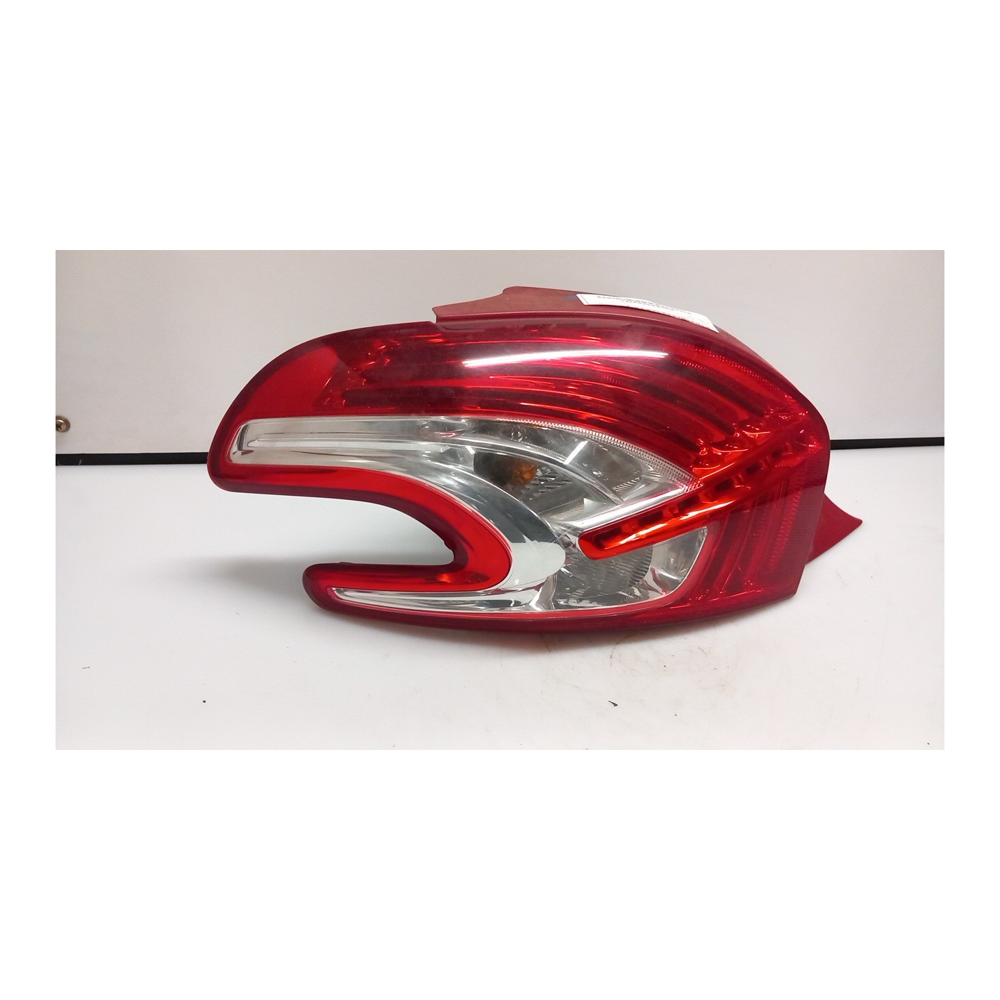FANALE POST. SX. 183 PEUGEOT 208 (01/12-11/15) HM01 9672628280