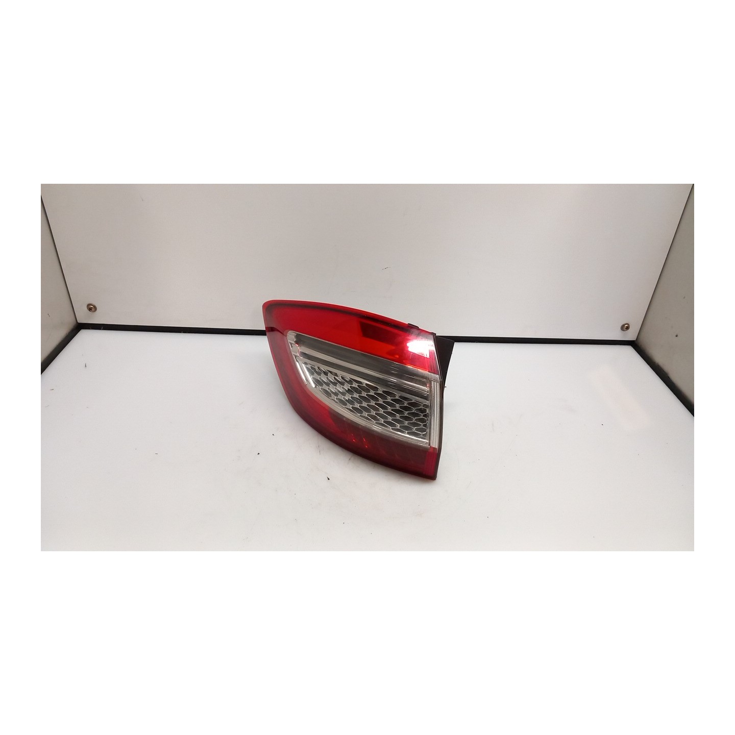 FANALE POST. PARTE EST. SX. 188 FORD MONDEO (CA2) (03/10-) TXBA 1767496