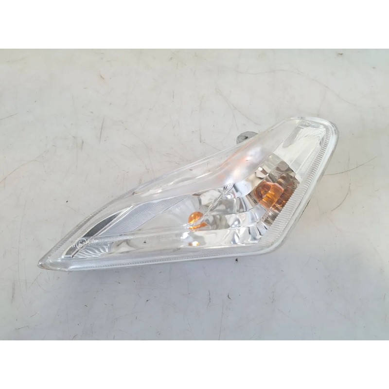 Indicatore direzione anteriore Piaggio Mp3 Yourban Mp3 300 Yourban ERL Euro 3 Sinistro