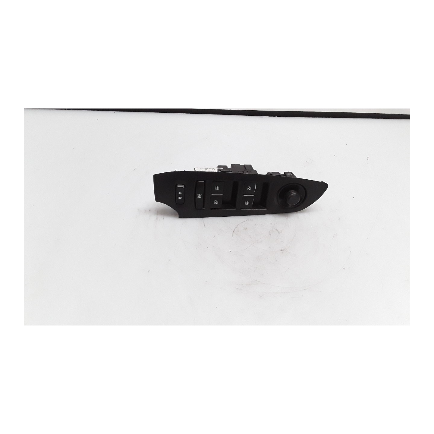 BLOCCO COMANDI ALZACRISTALLI SX. 036 CHEVROLET (DAEWOO) TRAX (03/13-) A17DTS 95188244