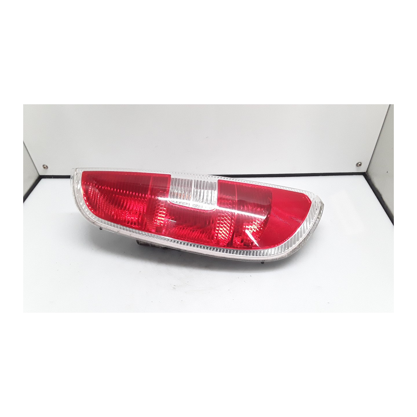 FANALE POST. SX. 038 SKODA ROOMSTER (5J) (03/10-) CAY 5J7945111