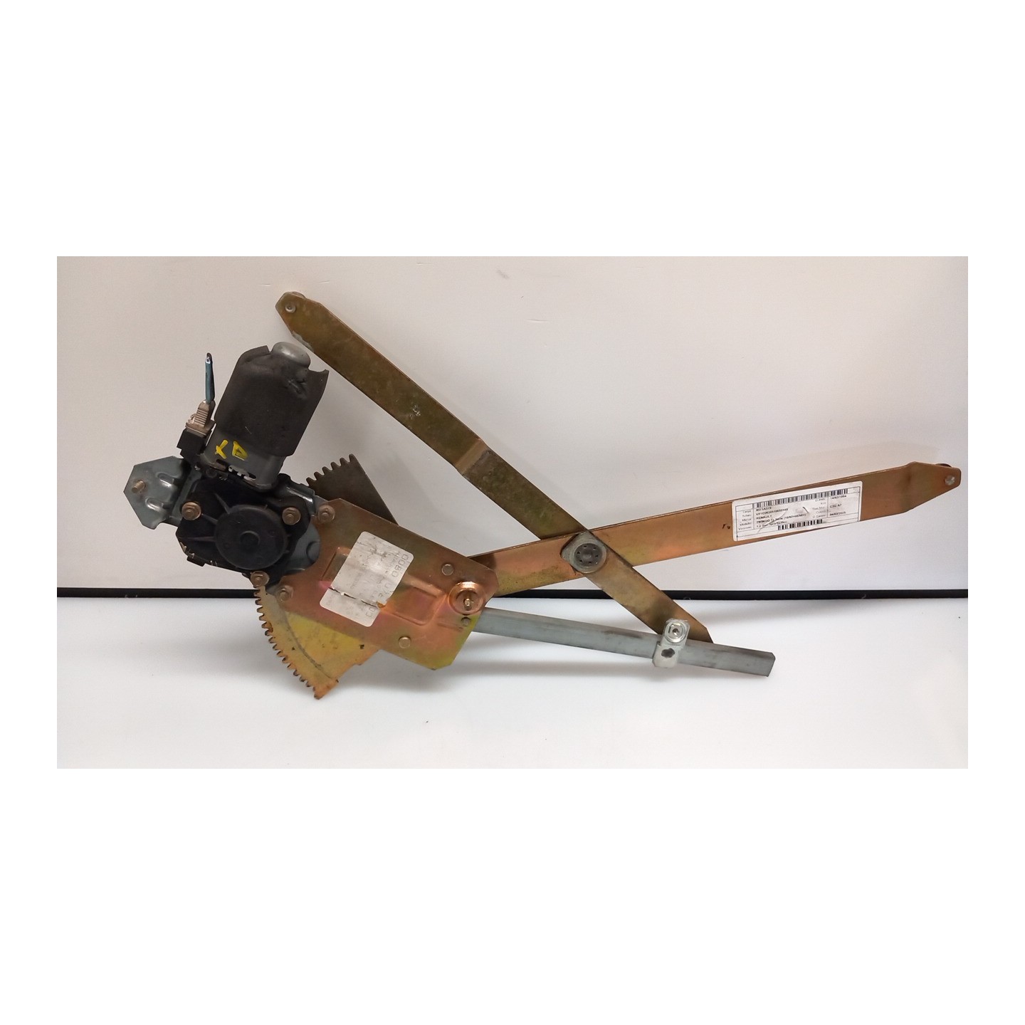 ALZACRISTALLO ELETTR. PORTA ANT. CON MOTORINO DX. 005 RENAULT TWINGO 1A SERIE (10/92-08/98) C3GA7 8200051780