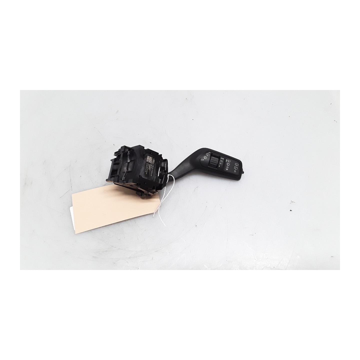 BLOCCO COMANDI TERGICRISTALLI C/LAVA TERGI POST. INTERM. 046 FORD FOCUS (CGE) (04/18-) ZTDA 2101020