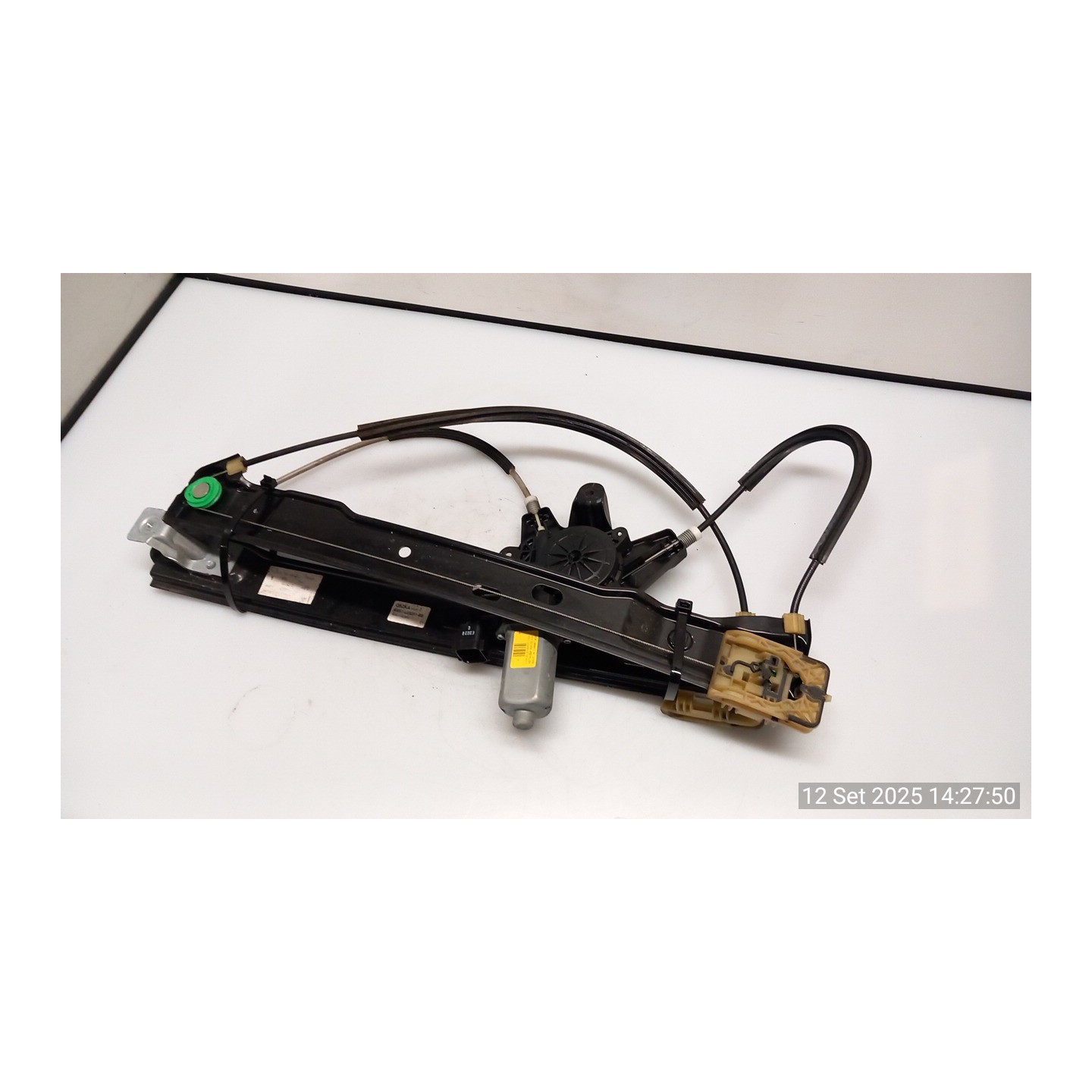ALZACRISTALLO ELETTR. PORTA ANT. AP./CH.COMPL.CRIST.ANT. EL. SX. 027 FORD C-MAX (CB7) (09/10-05/15) T1DB 1884422