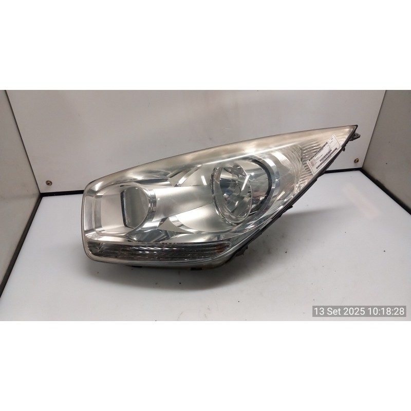 PROIETTORE SX. 039 KIA VENGA (01/10-) G4FA 921011P000