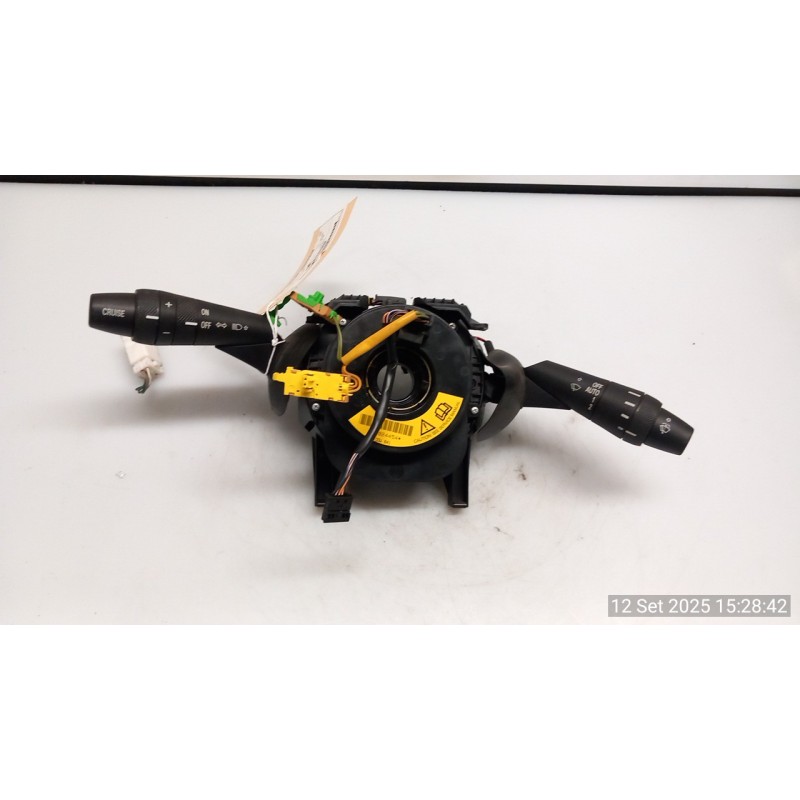 DEVIOGUIDASGANCIO 079 LANCIA THESIS (SJ) (06/02-04/08) 841P000 735374518