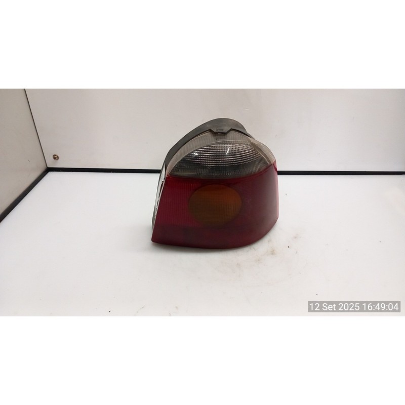 TRASPARENTE FANALE POST. DX. 156 RENAULT TWINGO 1A SERIE (10/92-08/98) C3GA7 7701036398