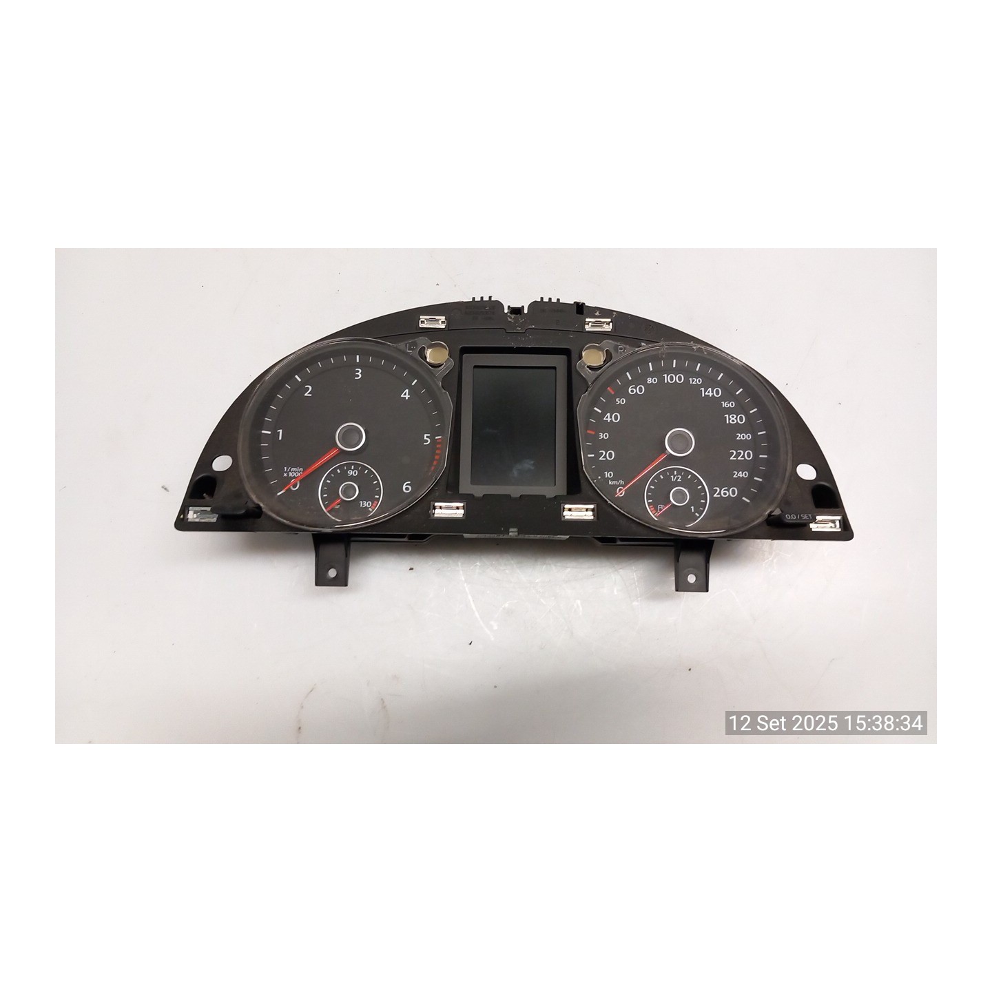 QUADRO STRUMENTI COMPL. 017 VOLKSWAGEN PASSAT (36) (10/10-12/14) CFF 3AA920870DX