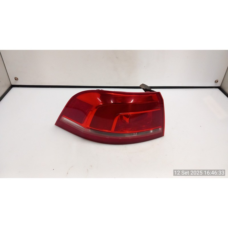 FANALE POST. PARTE EST. SX. 019 VOLKSWAGEN PASSAT (36) (10/10-12/14) CFF 3AF945095E