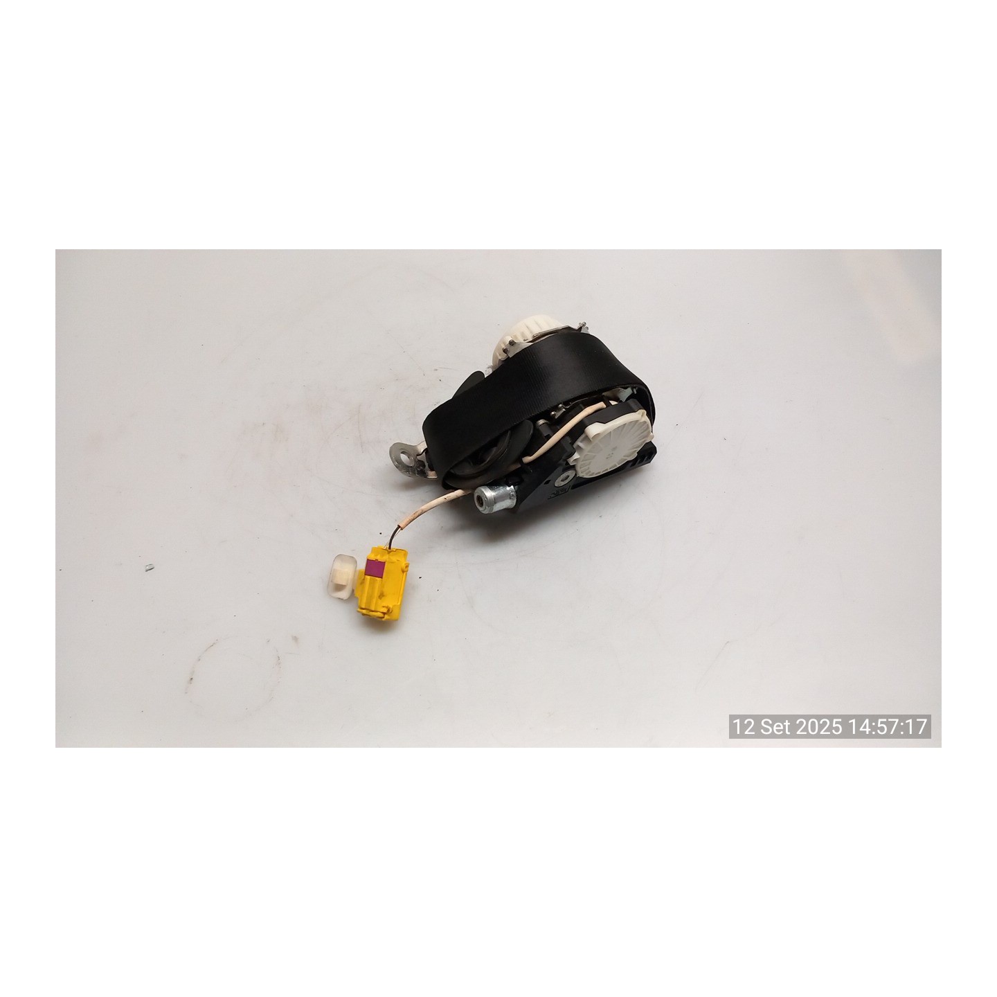 CINTURA DI SICUREZZA ANT. SX. 021 VOLKSWAGEN PASSAT (36) (10/10-12/14) CFF 3C1857705PRAA