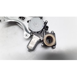 ALZACRISTALLO PORTA ANT. C/MOTORINO DX. 094 TOYOTA COROLLA VERSO (03/04-12/09) 2ADFTV 698100F010