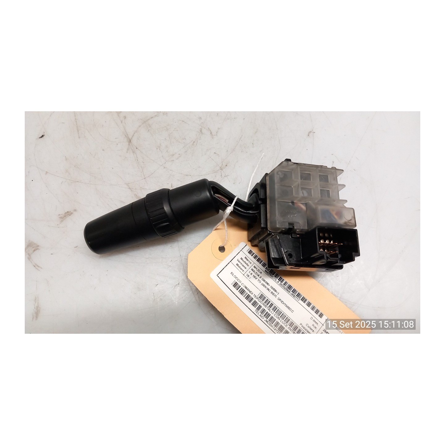 BLOCCO COMANDI TERGICRISTALLI CON LUCE ANTINEB.,INT.TERGI. 117 MAZDA MAZDA 3 (08/06-10/09) Y6 BN8W66128