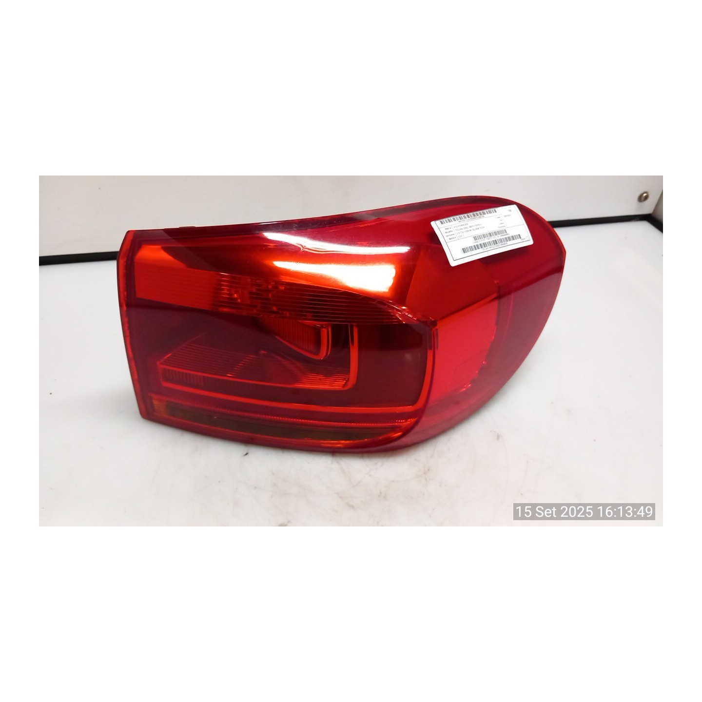 FANALE POST. PARTE EST. DX. 109 VOLKSWAGEN TIGUAN (5N2) (06/11-10/16) CFF 5N0945096Q