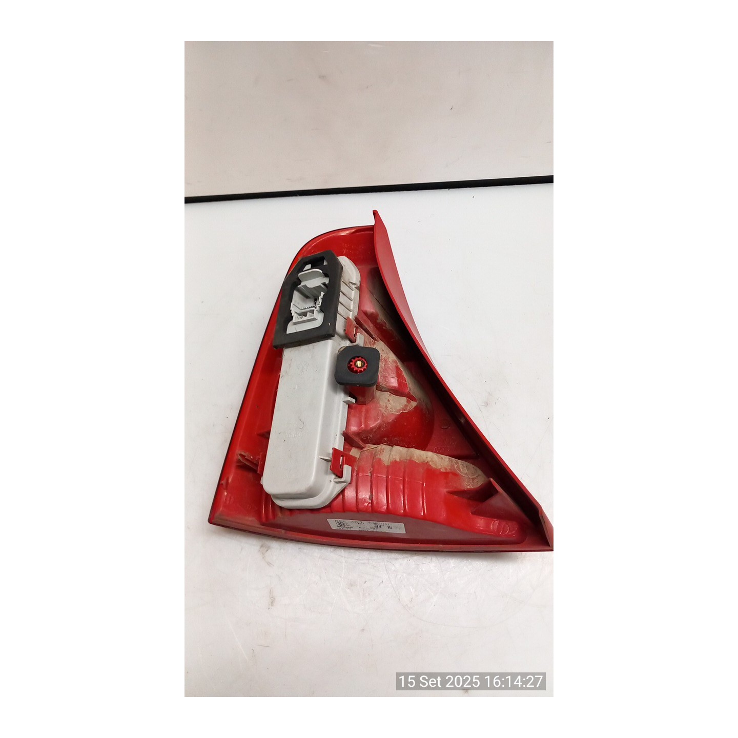FANALE POST. DX. 114 RENAULT CLIO 2A SERIE (05/01-11/10) D4FB7 8200917487