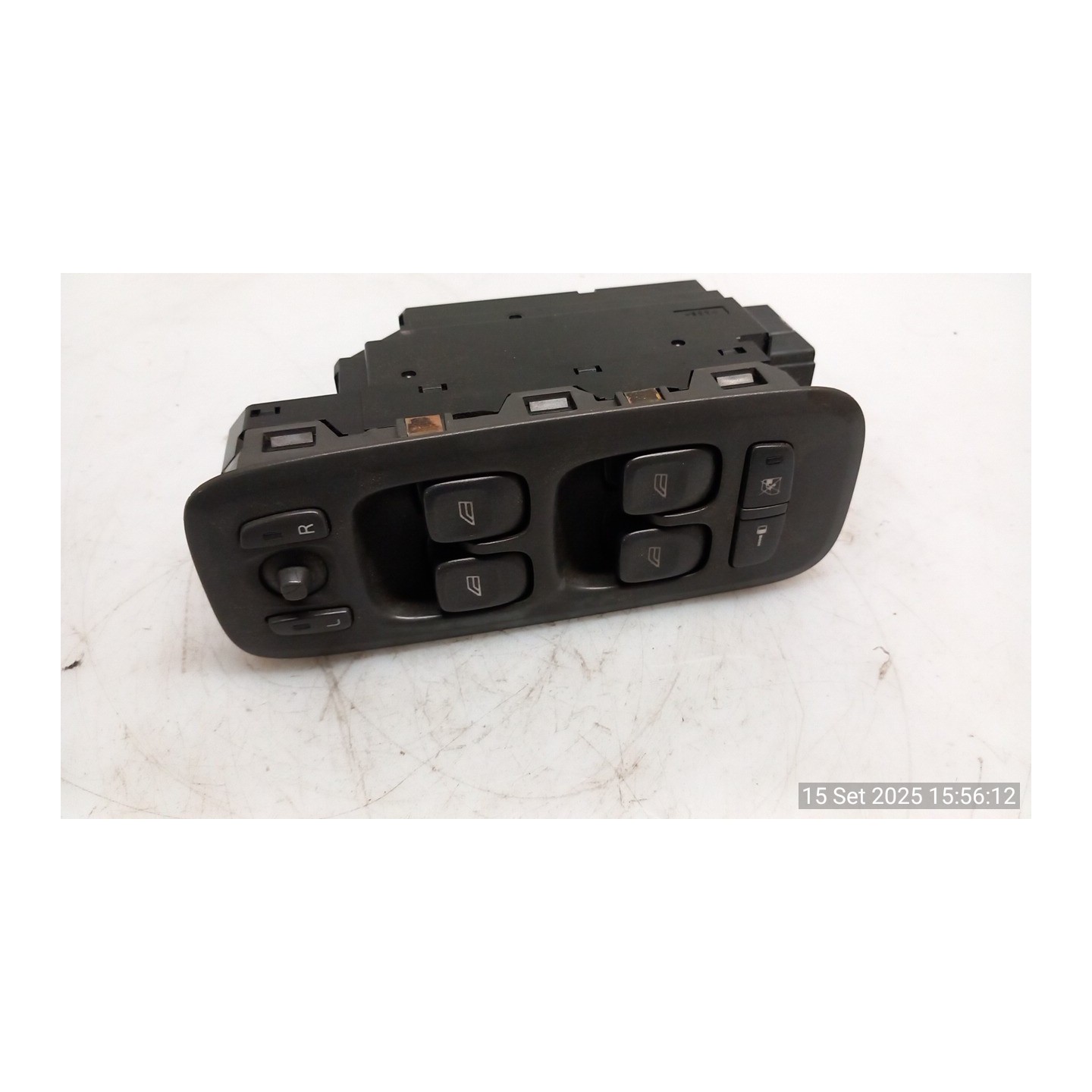 BLOCCO COMANDI ALZACRISTALLI E RETROVISORI EST. 120 VOLVO S60 (09/00-11/09) D5244T 31275226