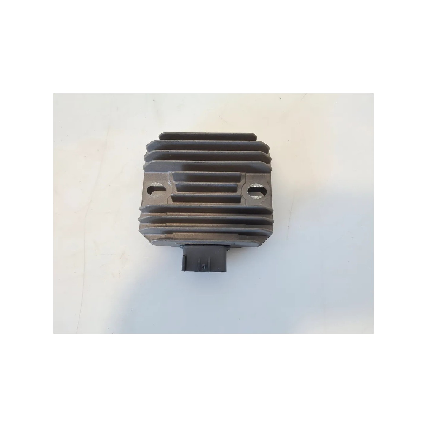 Regolatore tensione Suzuki AN Burgman 400 (E2) AN Burgman 400 