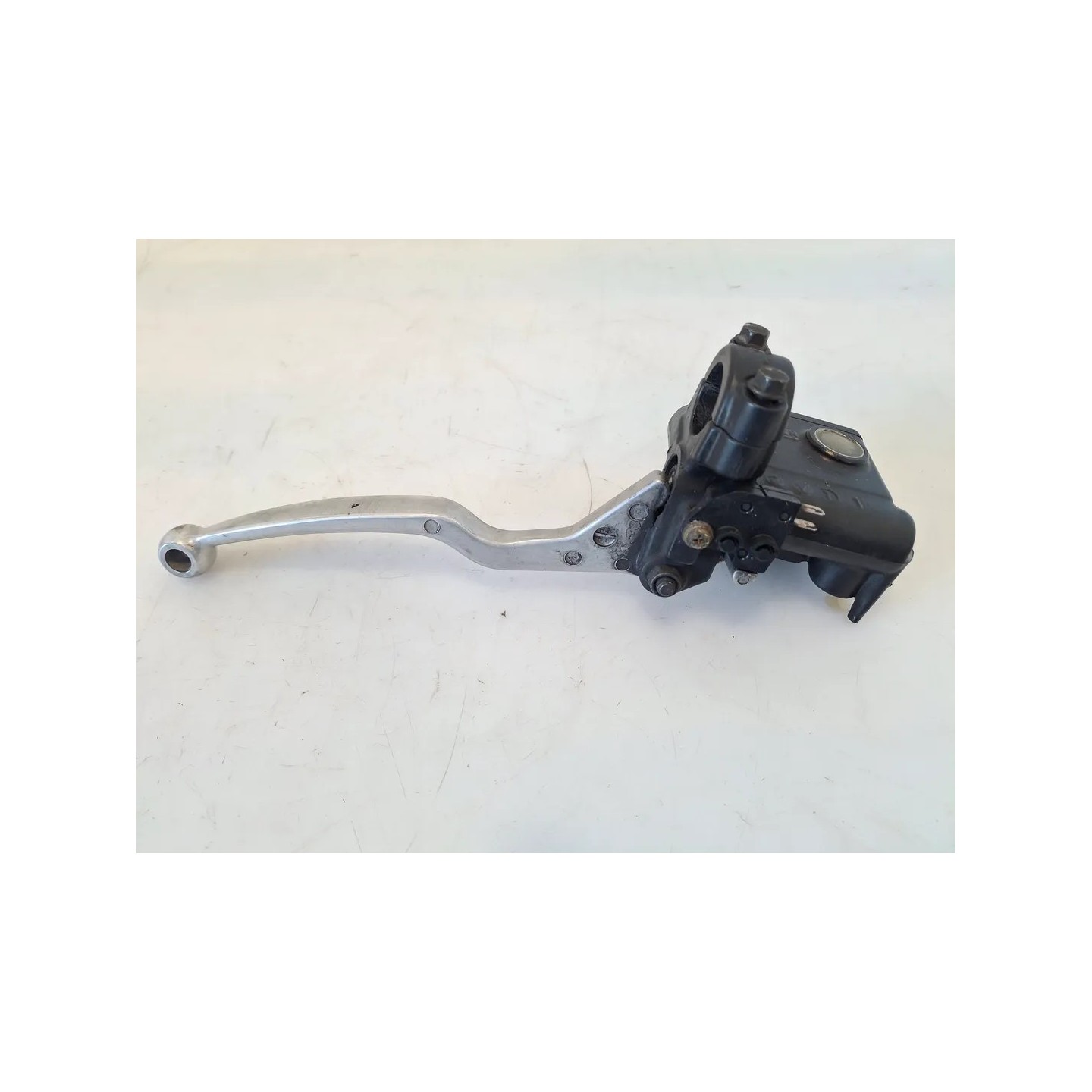 Pompa con serbatoio liquido freni anteriore Suzuki AN Burgman 400 (E2) AN Burgman 400 Sinistro
