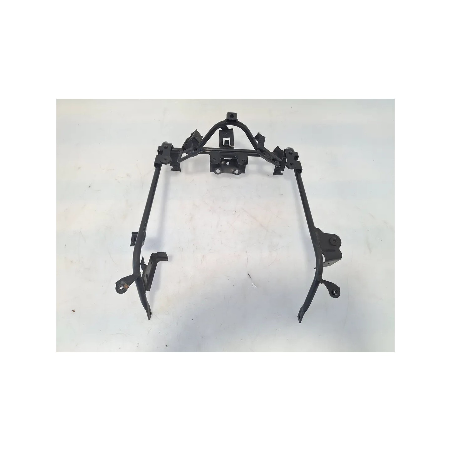 Telaio supporto carenatura anteriore Suzuki AN Burgman 400 (E2) AN Burgman 400 