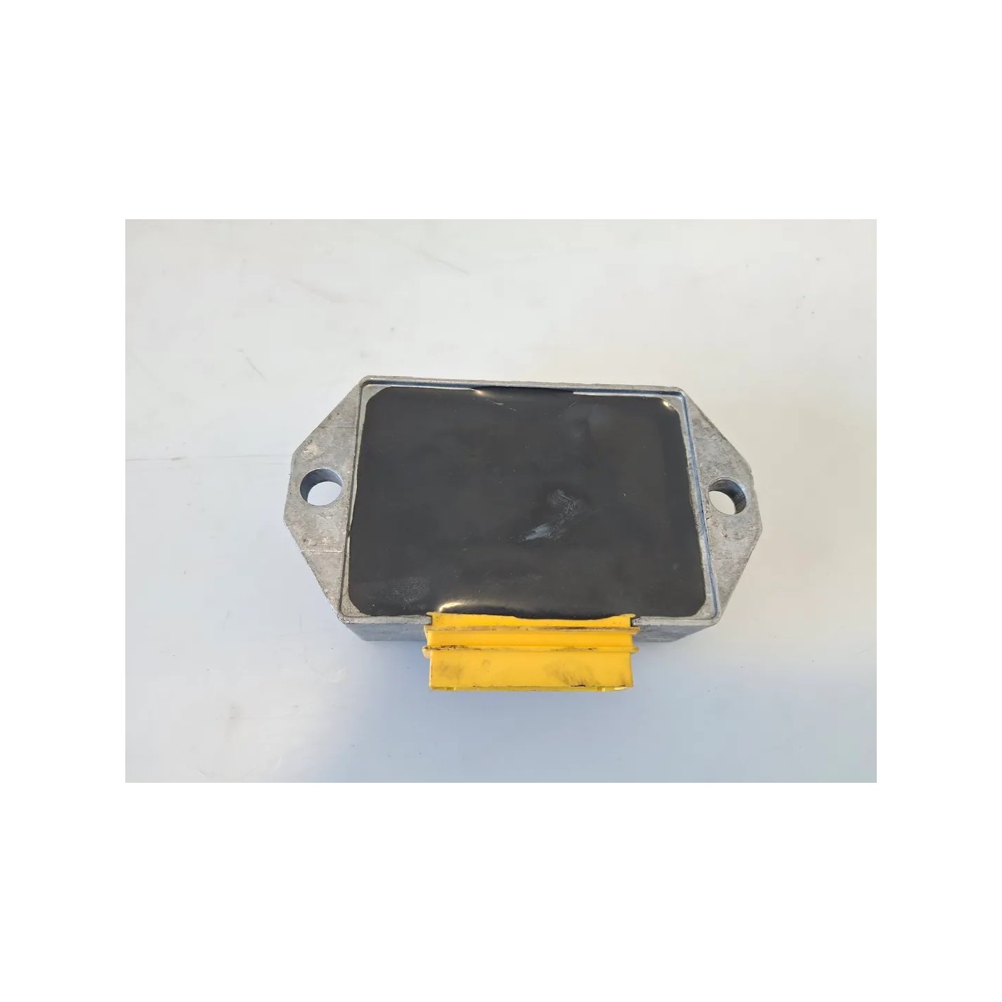 Regolatore tensione Piaggio Vespa 50 ET2 Vespa 50 ET2 