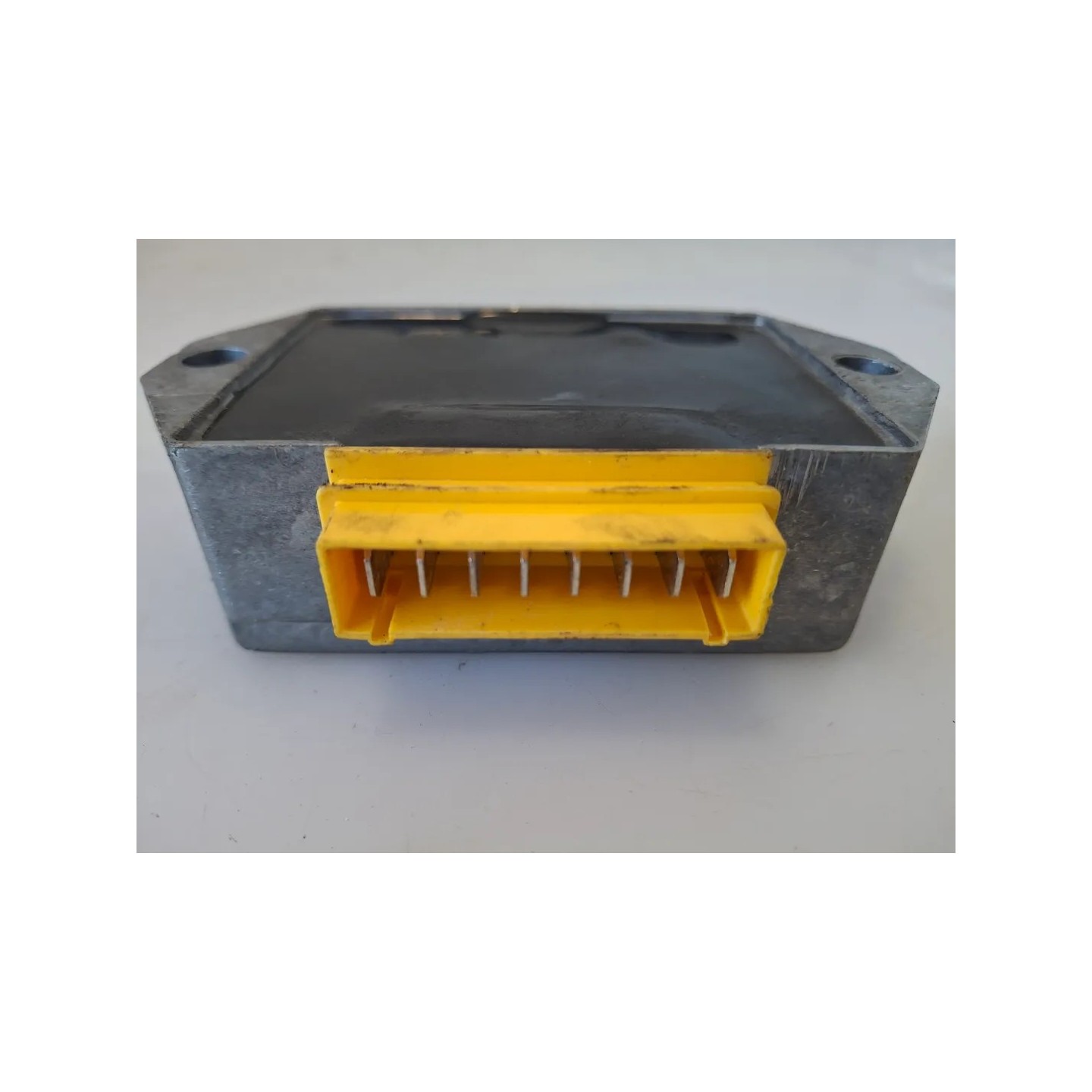 Regolatore tensione Piaggio Vespa 50 ET2 Vespa 50 ET2 