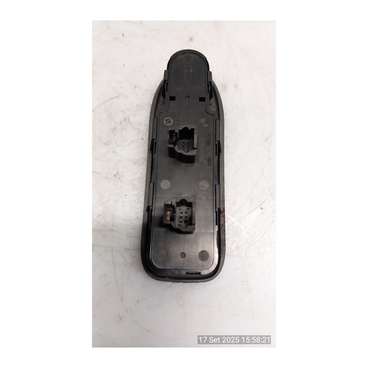 BLOCCO COMANDI ALZACRISTALLI E RETROVISORI EST. 144 CITROEN C5 (03/0109/04) 6FZ 6554Z5