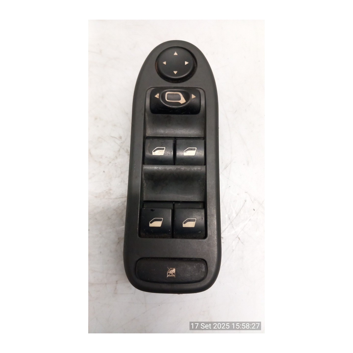 BLOCCO COMANDI ALZACRISTALLI E RETROVISORI EST. 144 CITROEN C5 (03/0109/04) 6FZ 6554Z5