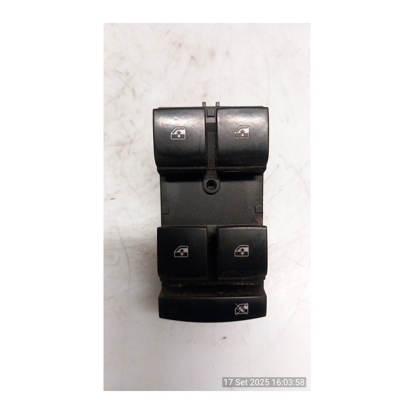 BLOCCO COMANDI ALZACRISTALLI 162 CHEVROLET (DAEWOO) ORLANDO (J309) (11/10-) Z20D1 95974336
