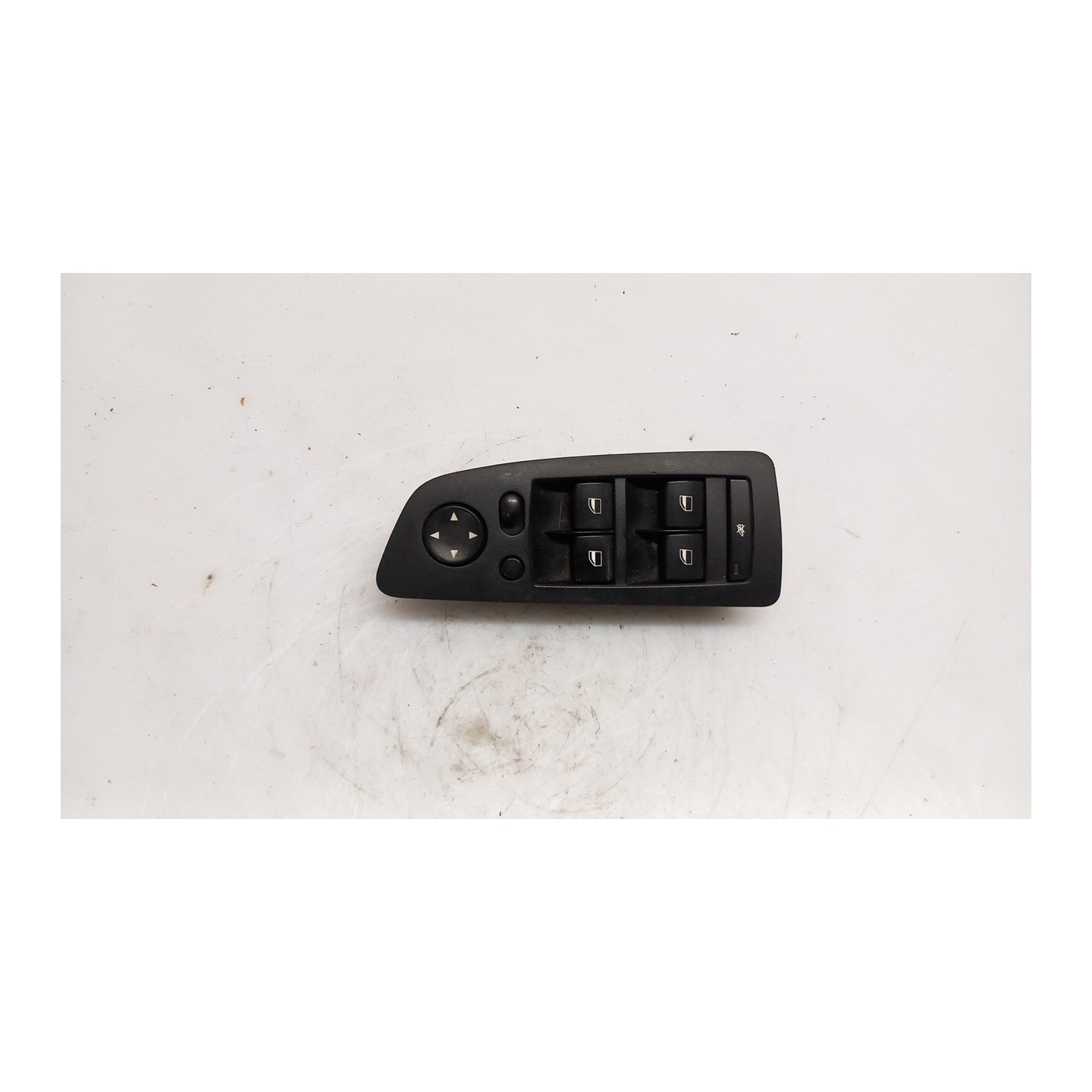 BLOCCO COMANDI ALZACRISTALLI E RETROVISORI EST. NERO SX. 092 BMW SERIE 1 (E81/E87) (03/07-12/12 N47D20C 61319216555
