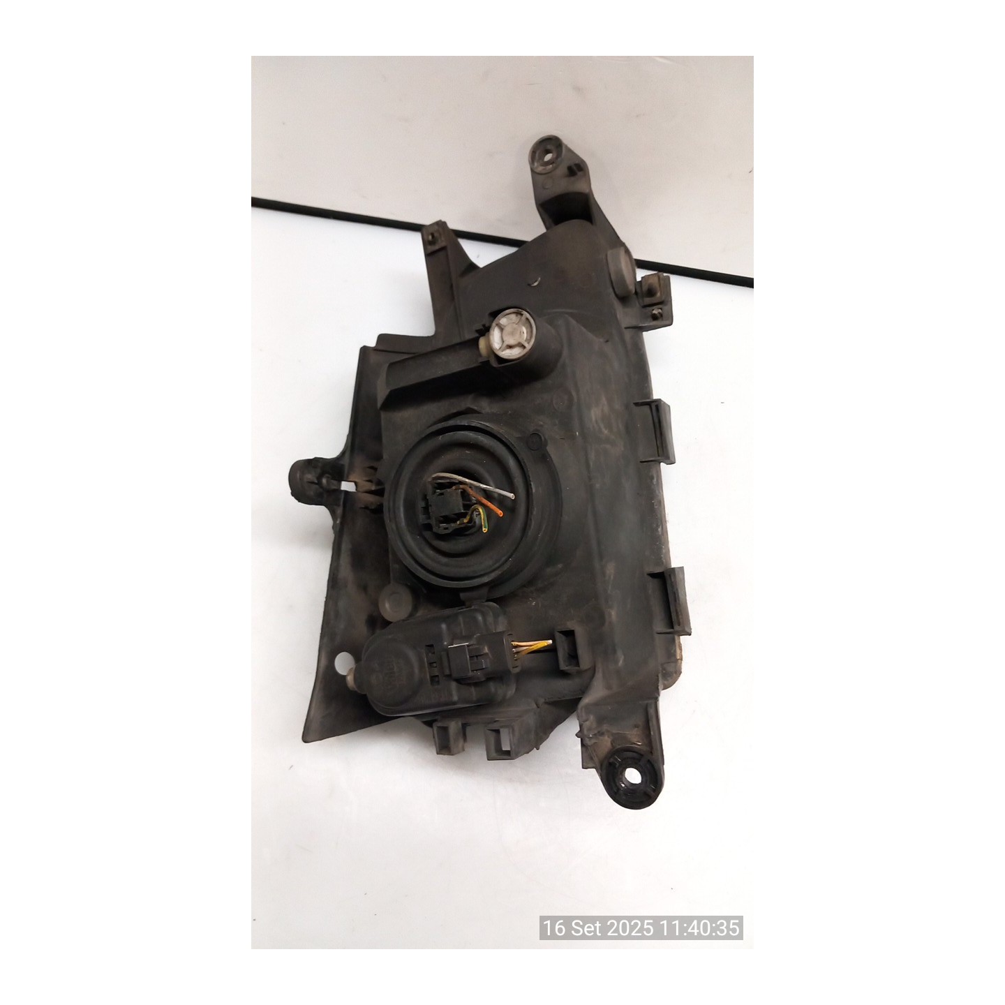 PROIETTORE SX. 002 PEUGEOT RANCH (11/96-11/02) WJZ 6204P8