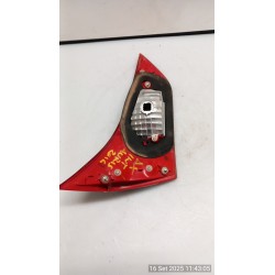 FANALE POST. PARTE INT. DX. 005 TOYOTA AURIS (11/12-) 1NDTV 8158102460