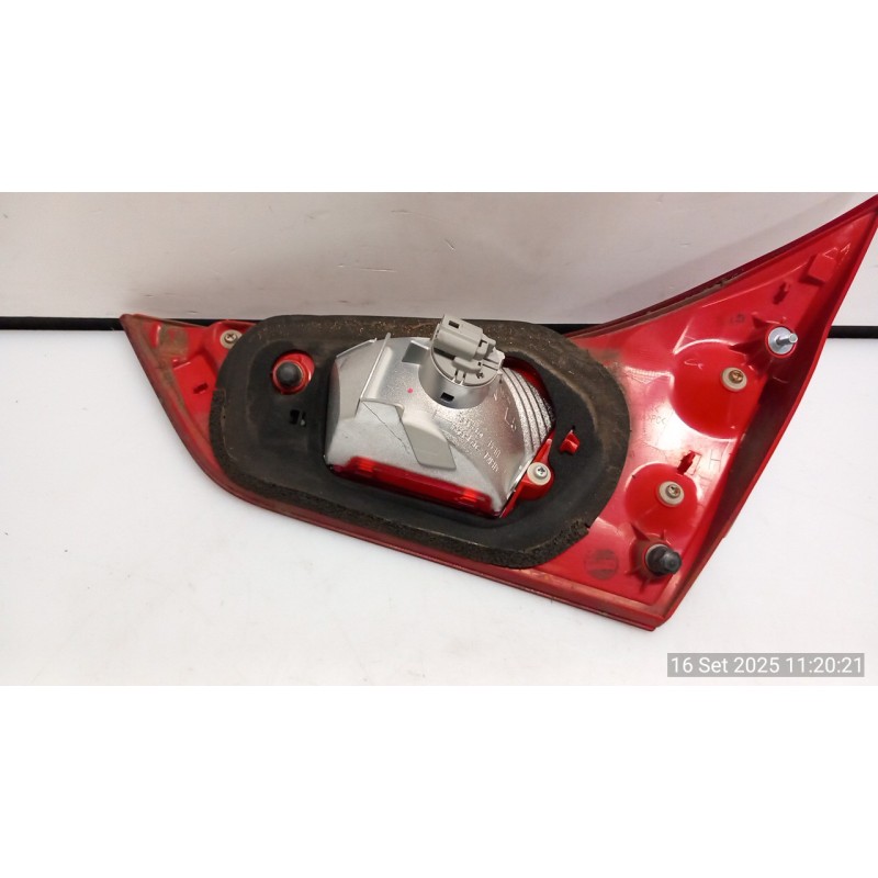 FANALE POST. PARTE INT. SX. 006 TOYOTA AURIS (11/12-) 1NDTV 8159102450