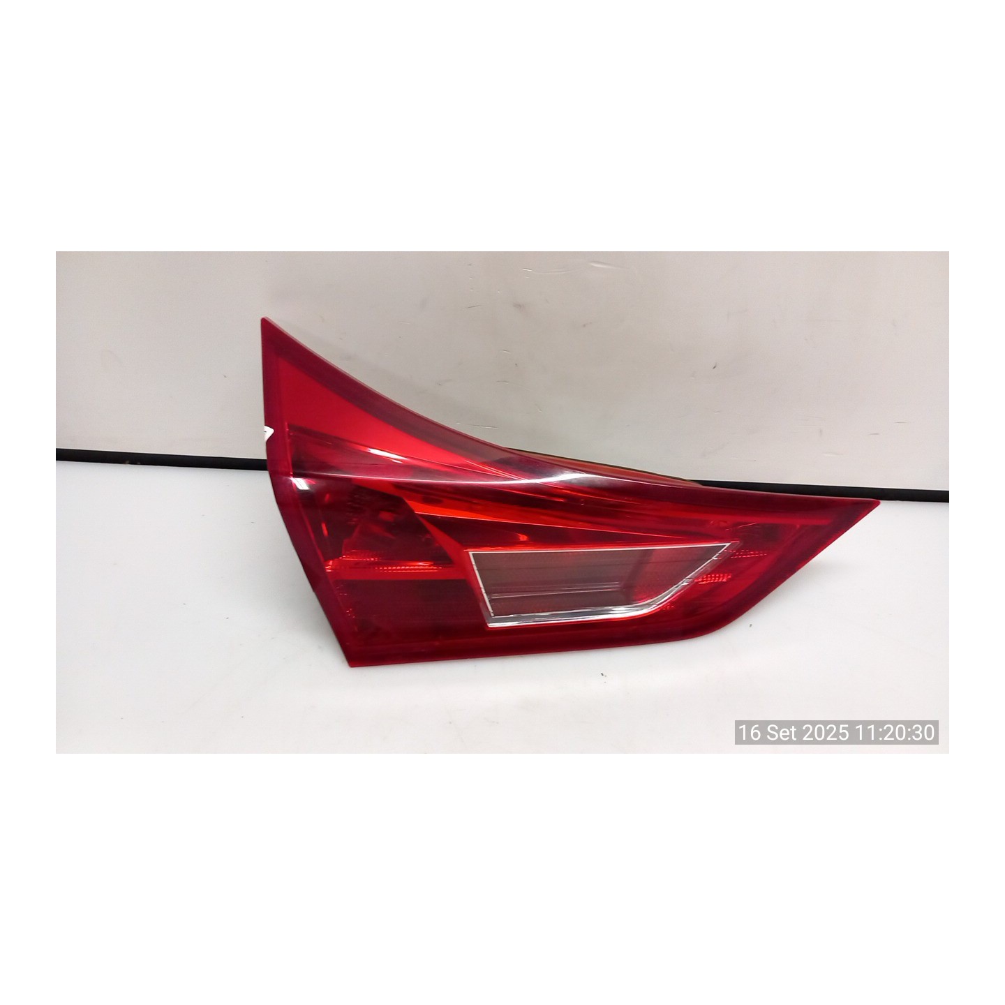 FANALE POST. PARTE INT. SX. 006 TOYOTA AURIS (11/12-) 1NDTV 8159102450