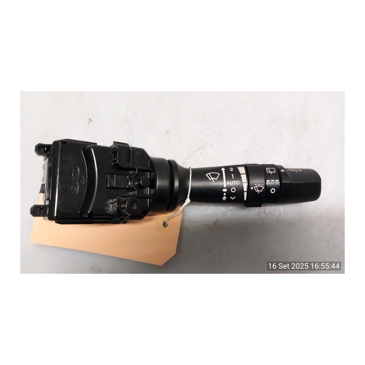 BLOCCO COMANDI TERGICRISTALLI 048 HYUNDAI IX35 (02/10-12/15) D4FD 934202K560
