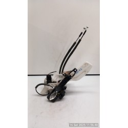 SERRATURA PORTA POST. SX. 054 HYUNDAI IX35 (02/10-12/15) D4FD 814102Y010