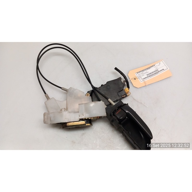 SERRATURA PORTA ANT. DX. 083 SUBARU FORESTER 2A SERIE (10/02-04/08 EJ20 61031SA040