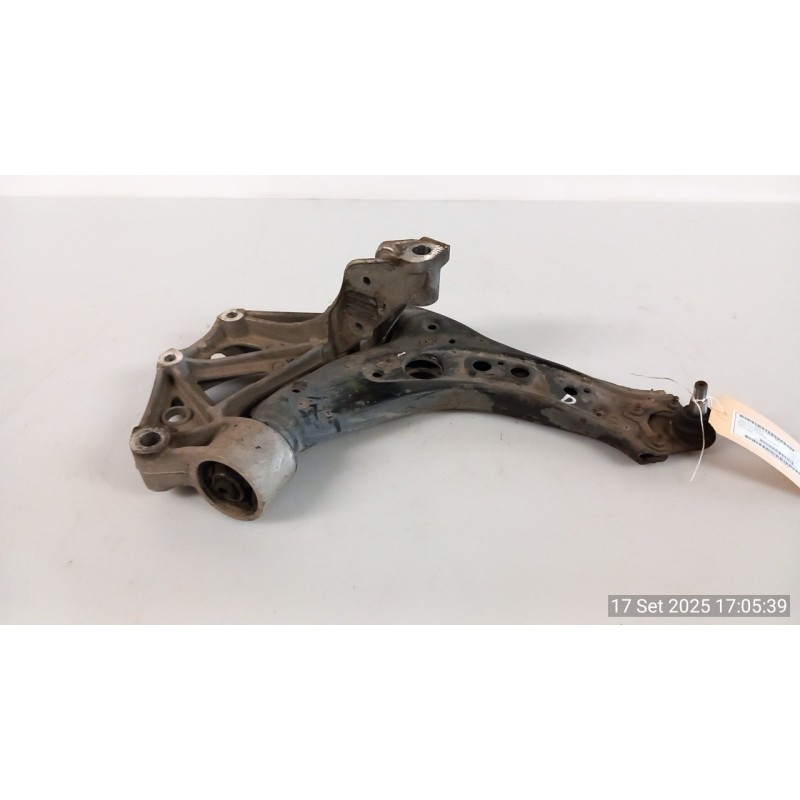 BRACCIO OSCILLANTE SOSP. ANT. DX. 014 VOLKSWAGEN POLO (9N) (04/05-) BME 6Q0407151L