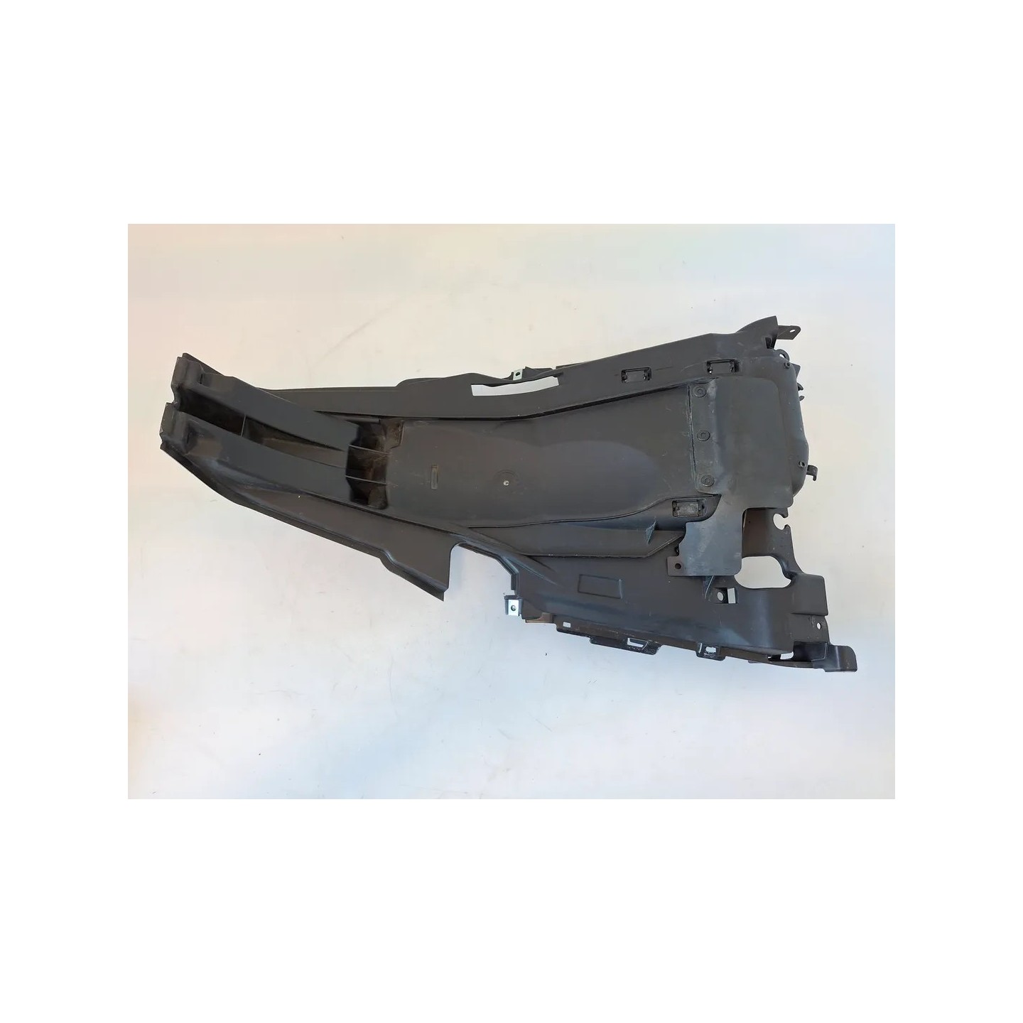 Parafango posteriore parte inferiore Honda SH 125 i Mode (E5) my24 SH 125 i Mode
