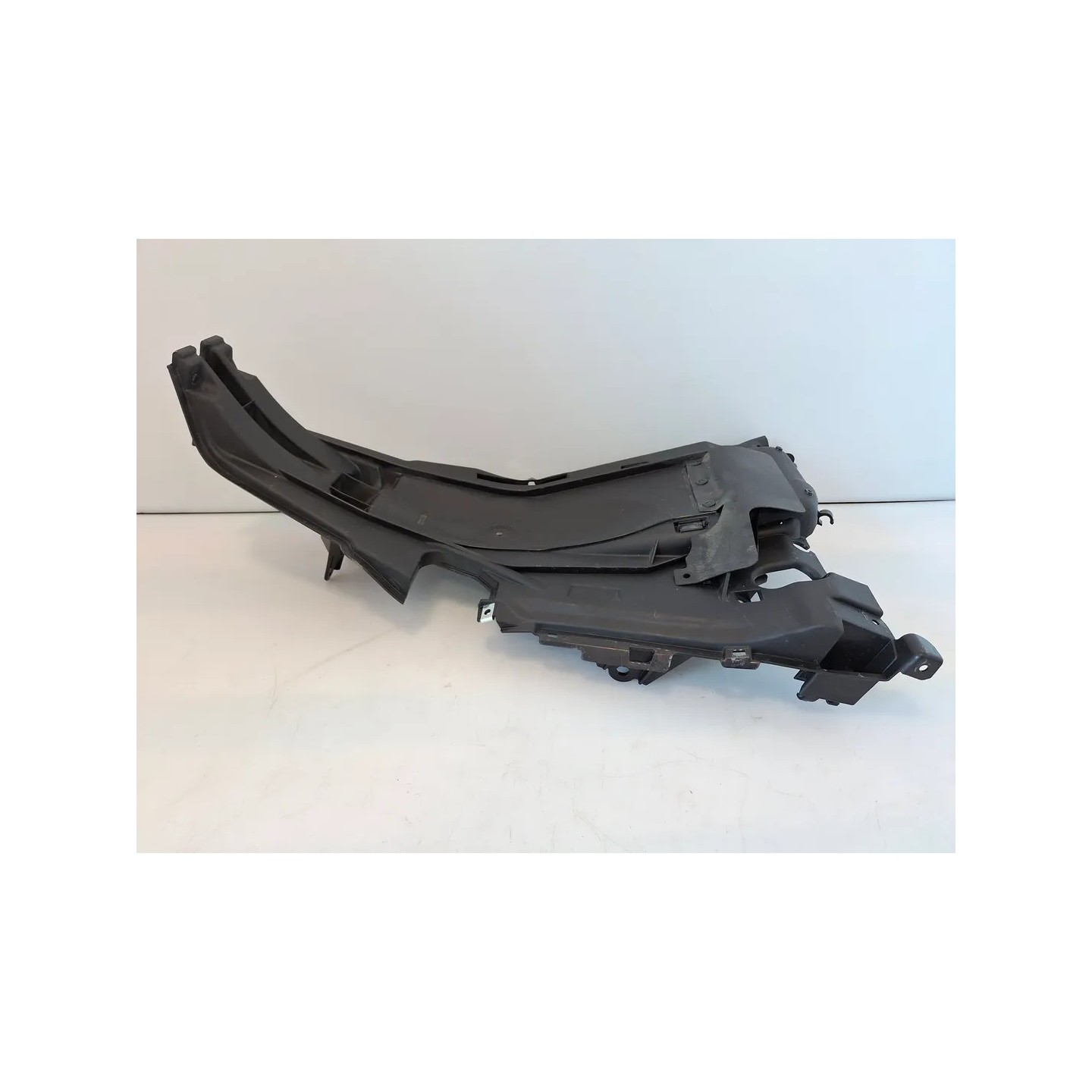 Parafango posteriore parte inferiore Honda SH 125 i Mode (E5) my24 SH 125 i Mode 