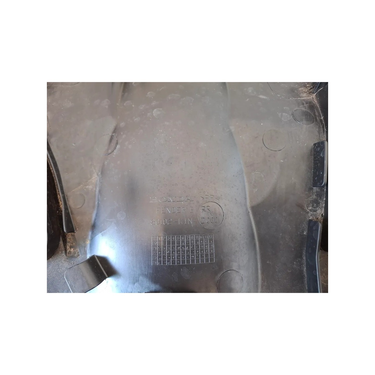 Parafango posteriore parte inferiore Honda SH 125 i Mode (E5) my24 SH 125 i Mode 
