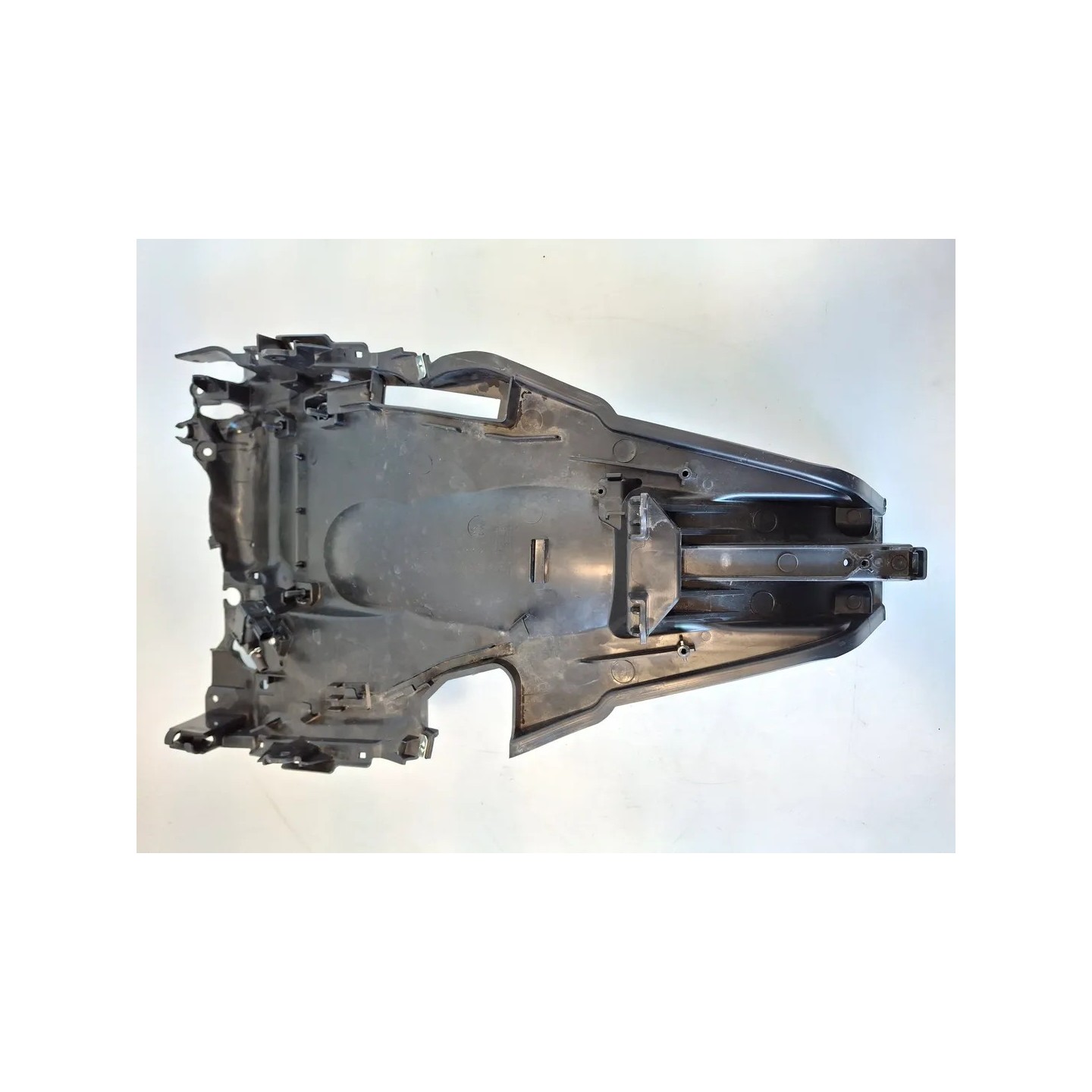 Parafango posteriore parte inferiore Honda SH 125 i Mode (E5) my24 SH 125 i Mode 