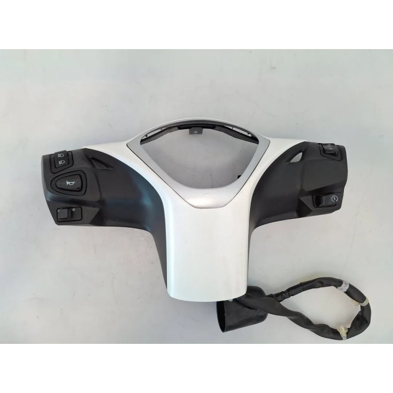 Copertura posteriore morsetti manubrio Honda SH 125 i Mode (E5) my24 SH 125 i Mode 