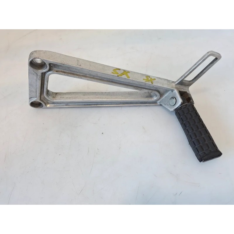Supporto pedana appoggiapiede posteriore Honda NX 650 Dominator (91-95) NX 650 Dominator Sinistro